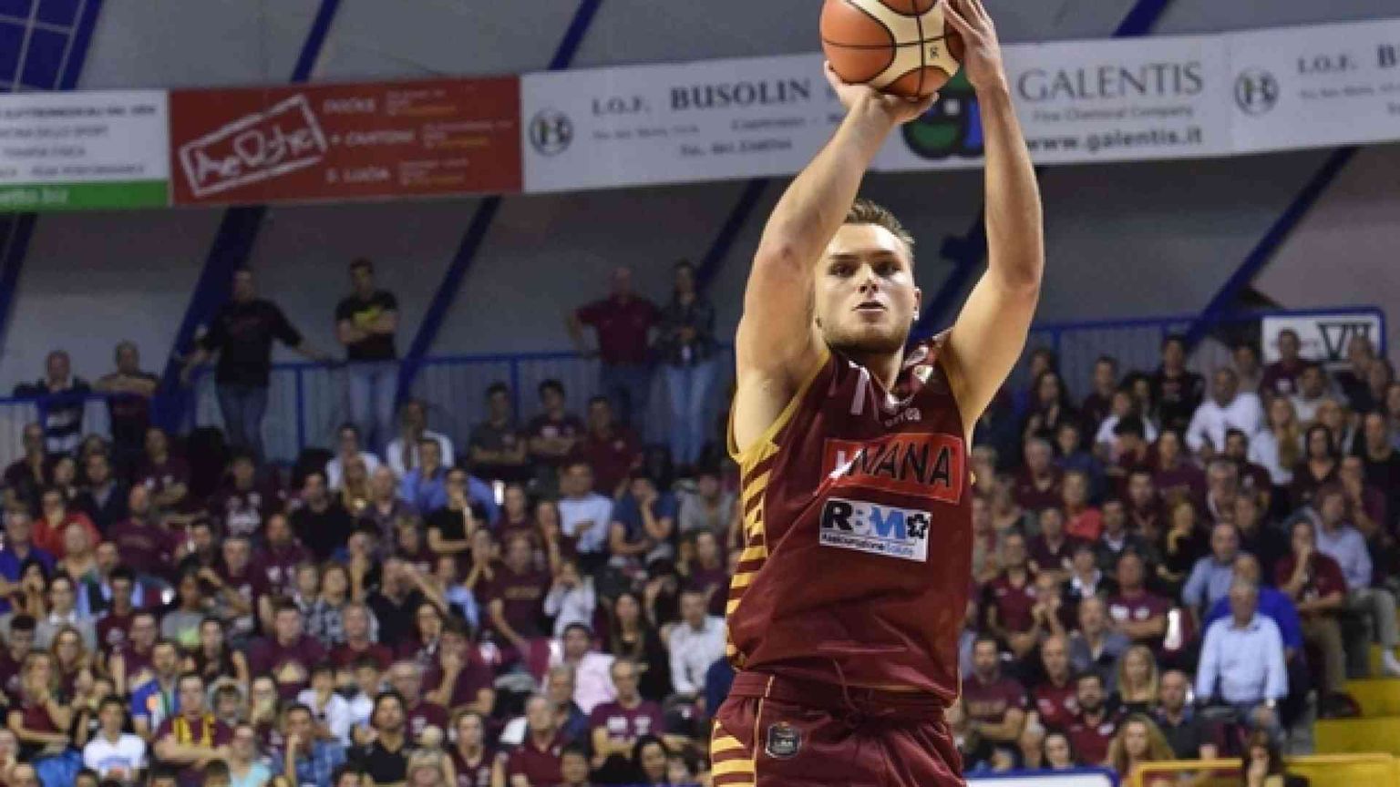 Stefano Tonut: io, figlio d'arte, e i sogni della Reyer Venezia