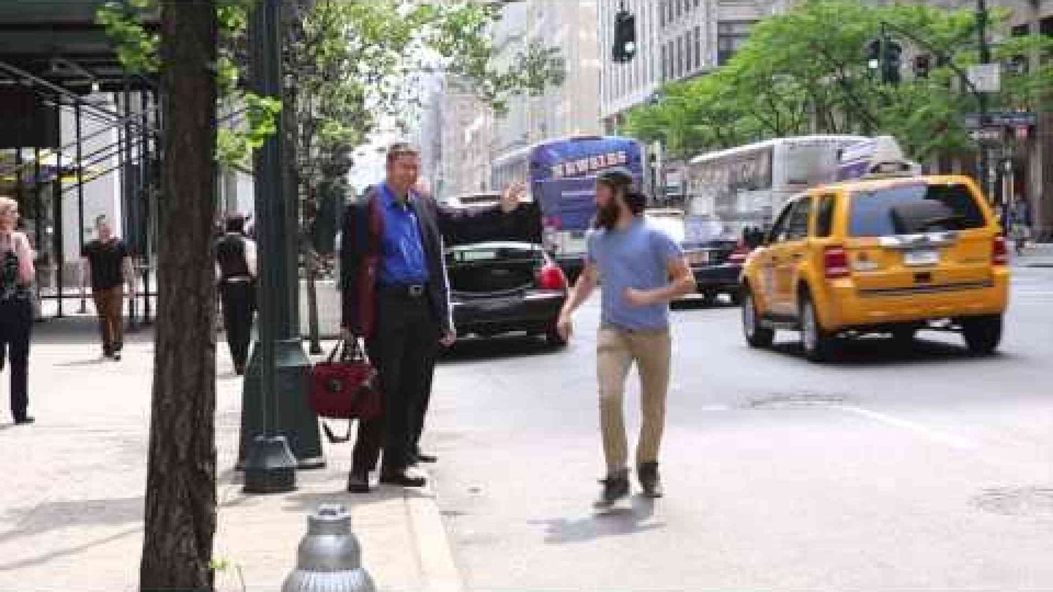 Il rabbino virale di New York e il bambino che pranza con Dio