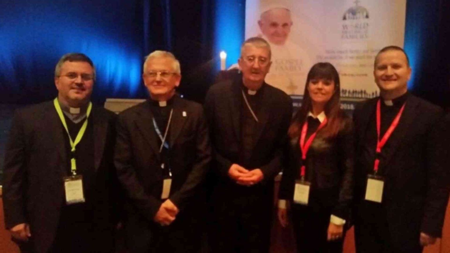 Famiglie verso Dublino sulle «strade della felicità»