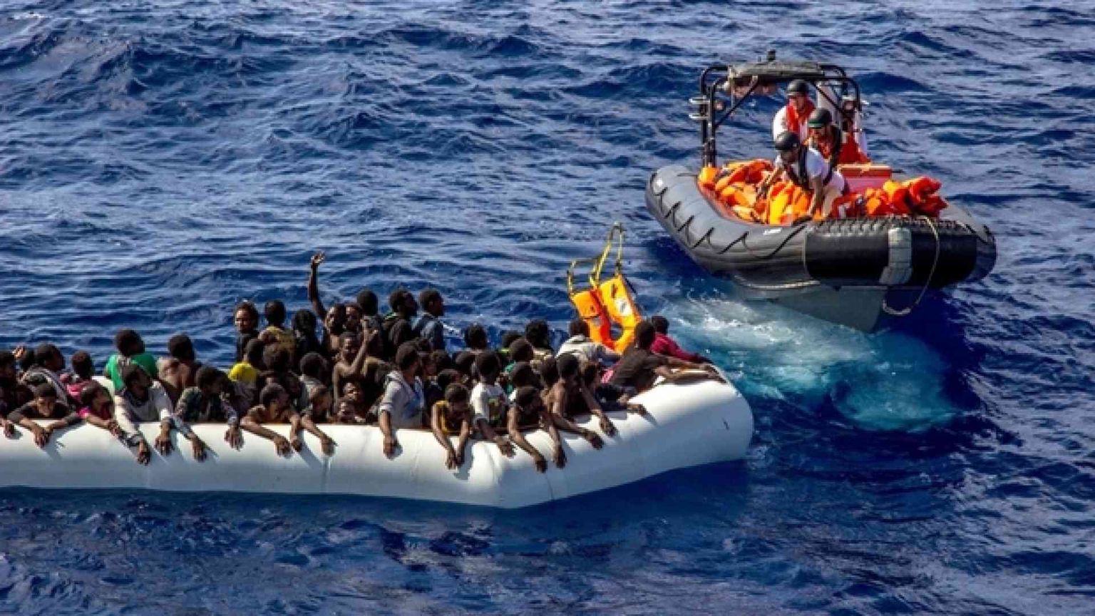 I morti nel Mediterraneo non sono «colpa» delle ong