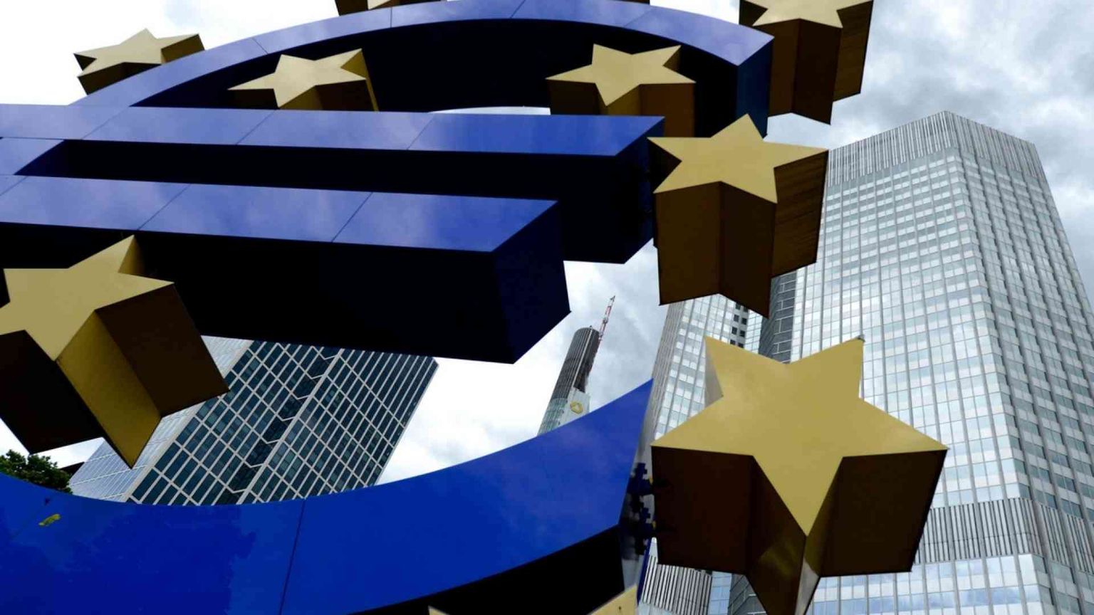 Stampare moneta in realtà non crea inflazione