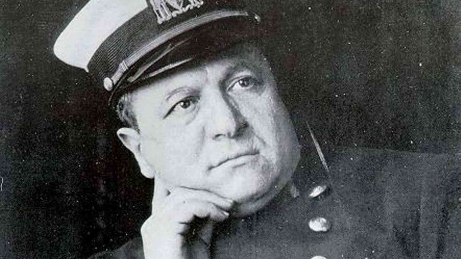 Quando Joe Petrosino salvò Enrico Caruso dalla mafia