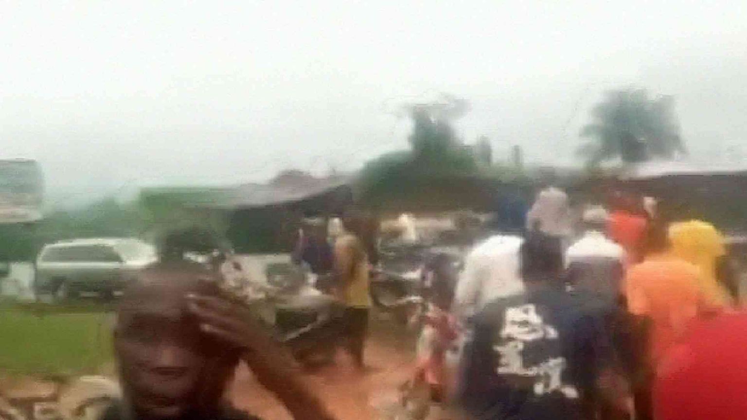 Chiesa attaccata. Il vescovo: non è terrorismo