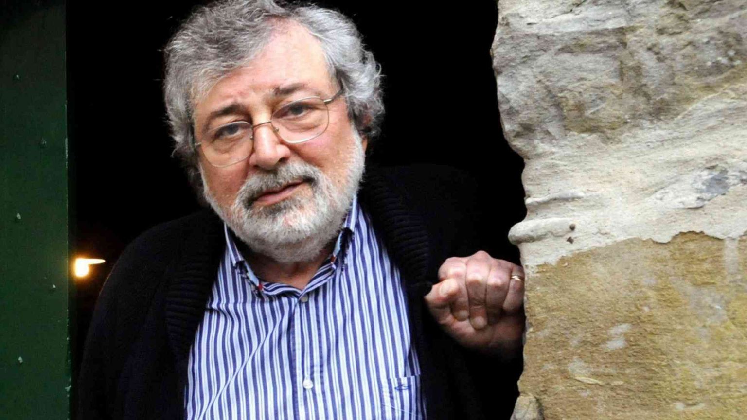 Guccini: «Scrivo gialli da 20 anni. E torno a pubblicare un disco»