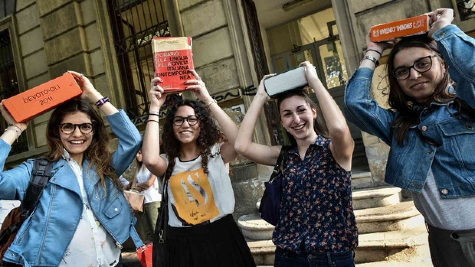 Il look giusto per la scuola insegna a vestirsi nella vita