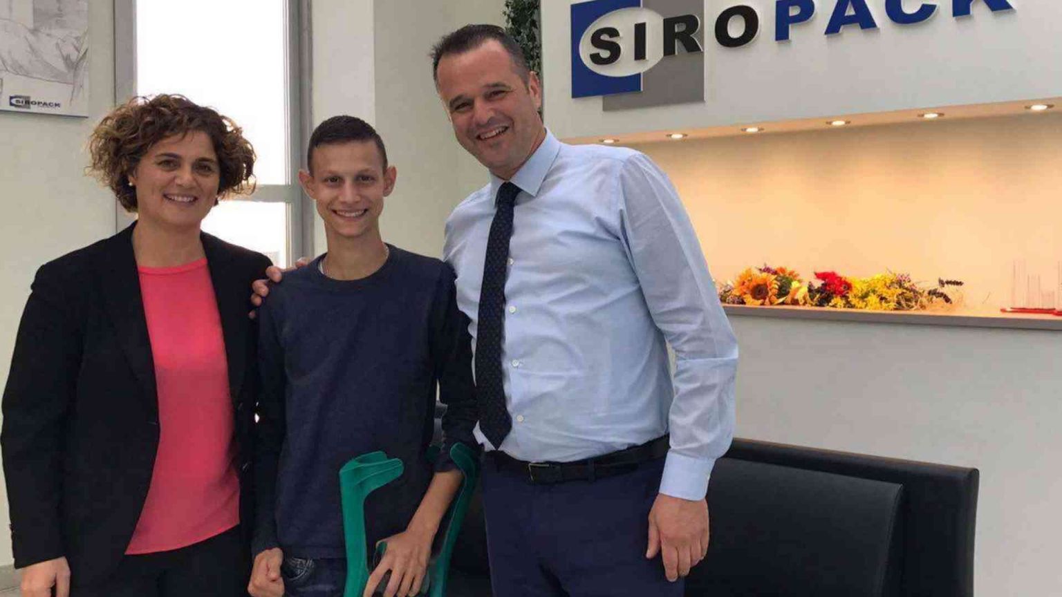 Steven, 22 anni e un tumore. L'Inps sospende l'indennità, l'azienda no