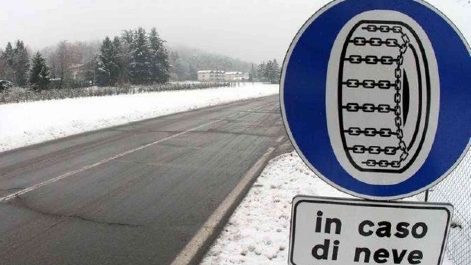 Estivi, invernali o 4 stagioni: ecco cosa scegliere