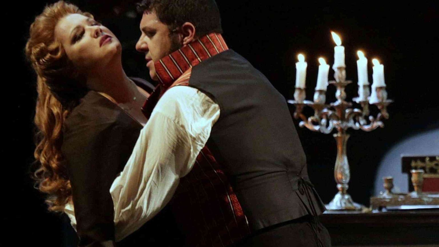 Chailly e Eyvazov vincono la sfida: Andrea Chénier trionfa alla Scala