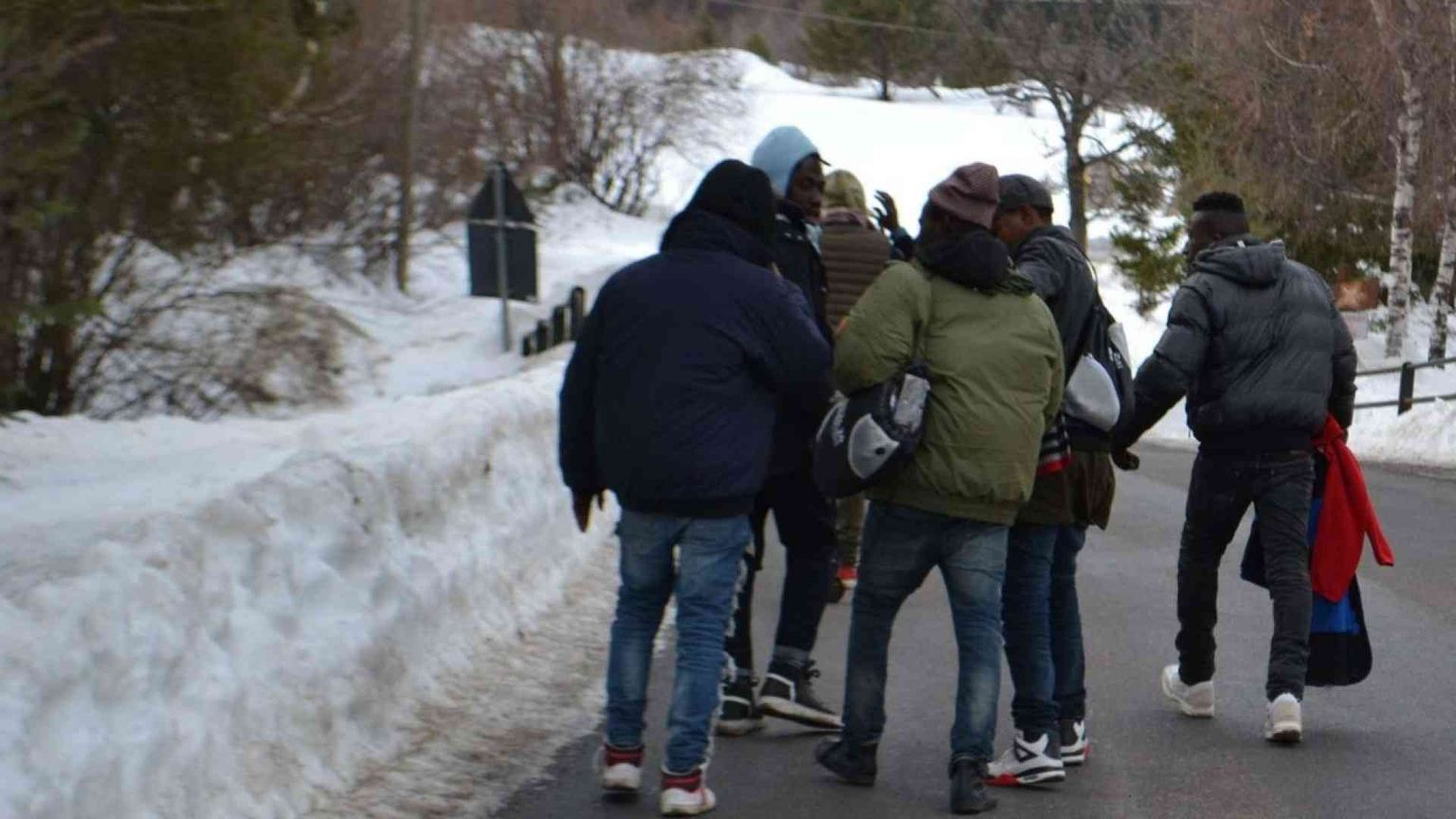 Oltre il muro di neve, in fuga dalla Gendarmerie