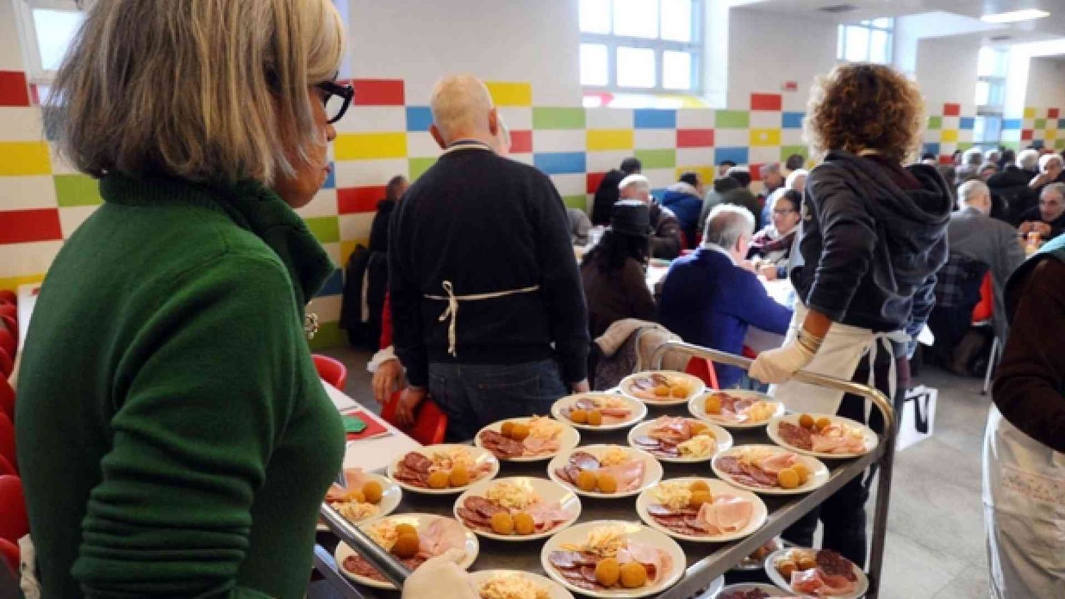 Natale con poveri e migranti, anche a tavola
