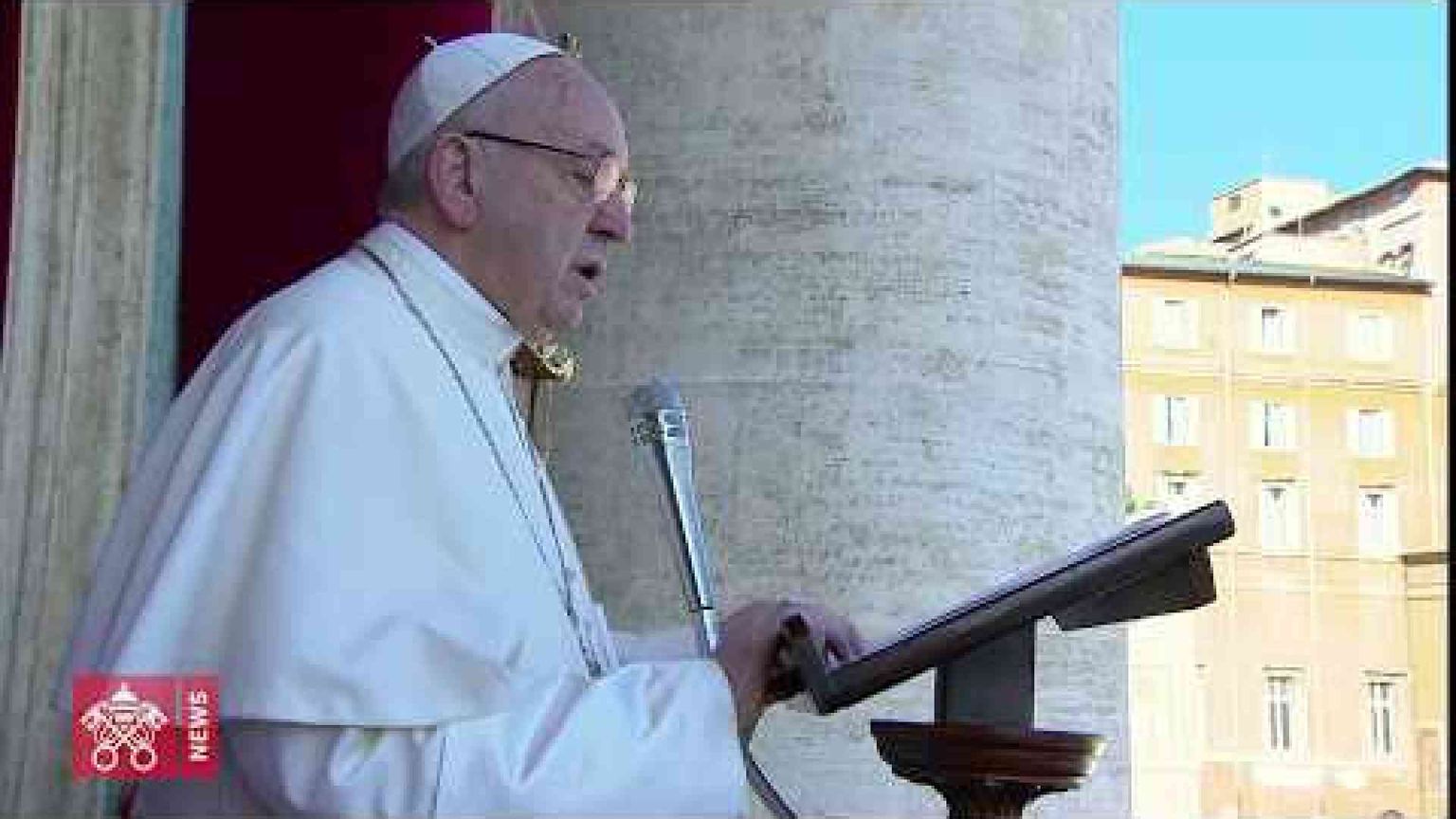 Papa Francesco: nei volti dei bimbi sofferenti riconosciamo Gesù Bambino