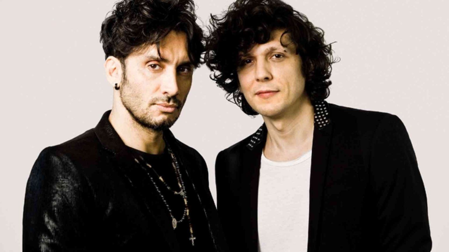 Sanremo, nei brani degli Artisti in gara vince la vita