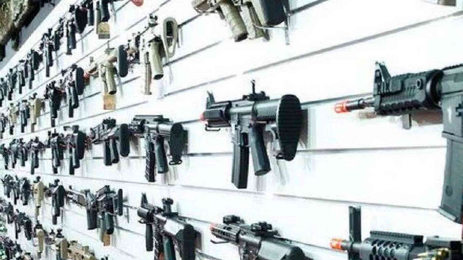 «Ancora bambini alla fiera delle armi»