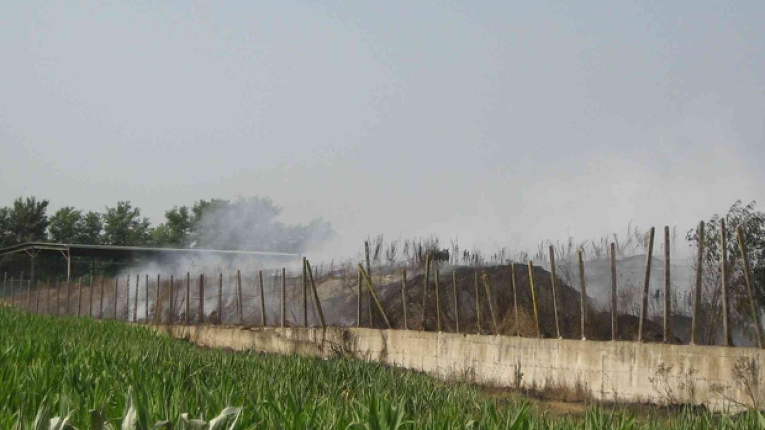 «Resit la discarica dei veleni continua a inquinare»