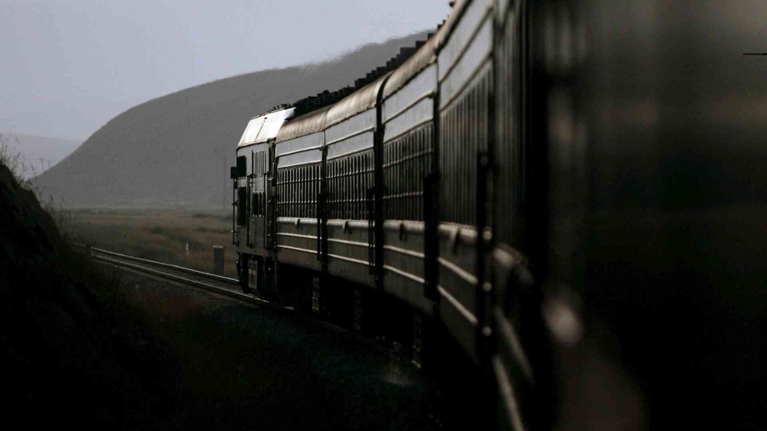 I binari tra la Cina e l'Europa come una nuova Via della Seta