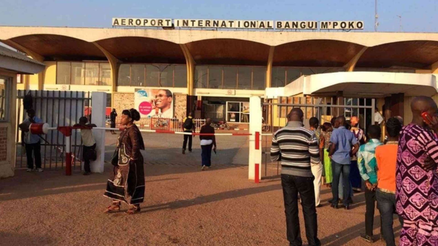 Attacco contro chiesa cattolica: 16 morti a Bangui. Ucciso anche un prete