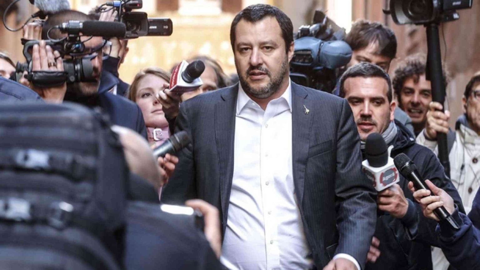 Salvini rivendica il Viminale. «Espulsioni e confini sicuri»