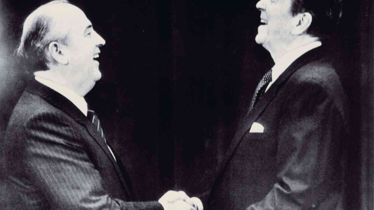 1985 - Al Cremlino arriva Gorbaciov. L'Urss pronta a voltare pagina