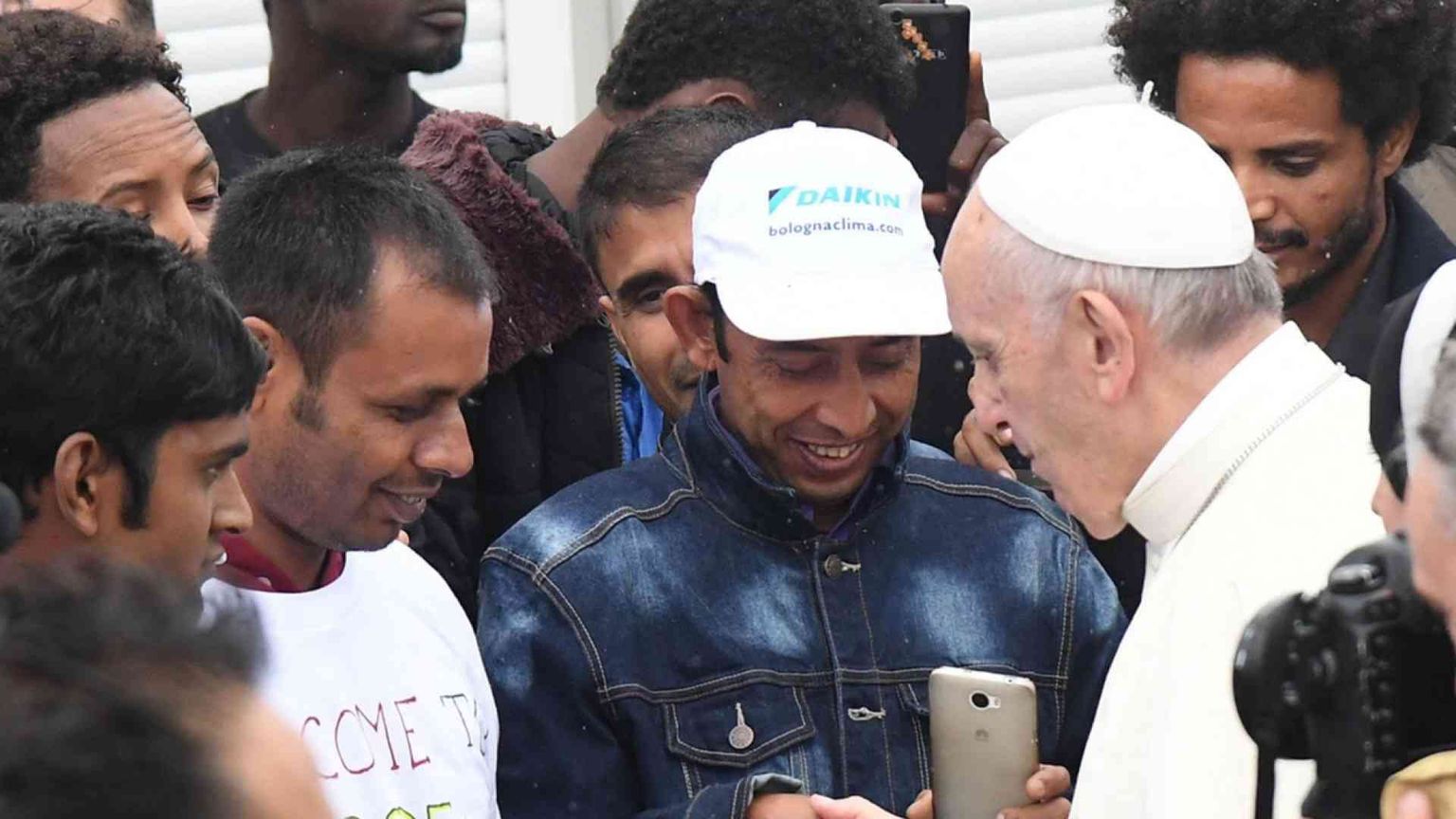 Francesco: i migranti non sono una minaccia alla nostra comodità