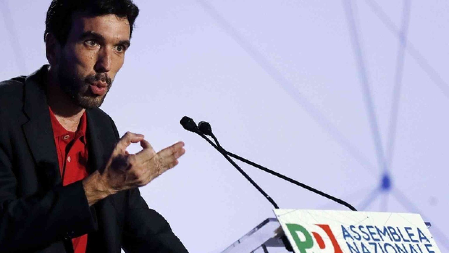 Il Pd avvia nuova fase: Martina segretario. Primarie il 24 febbraio 2019