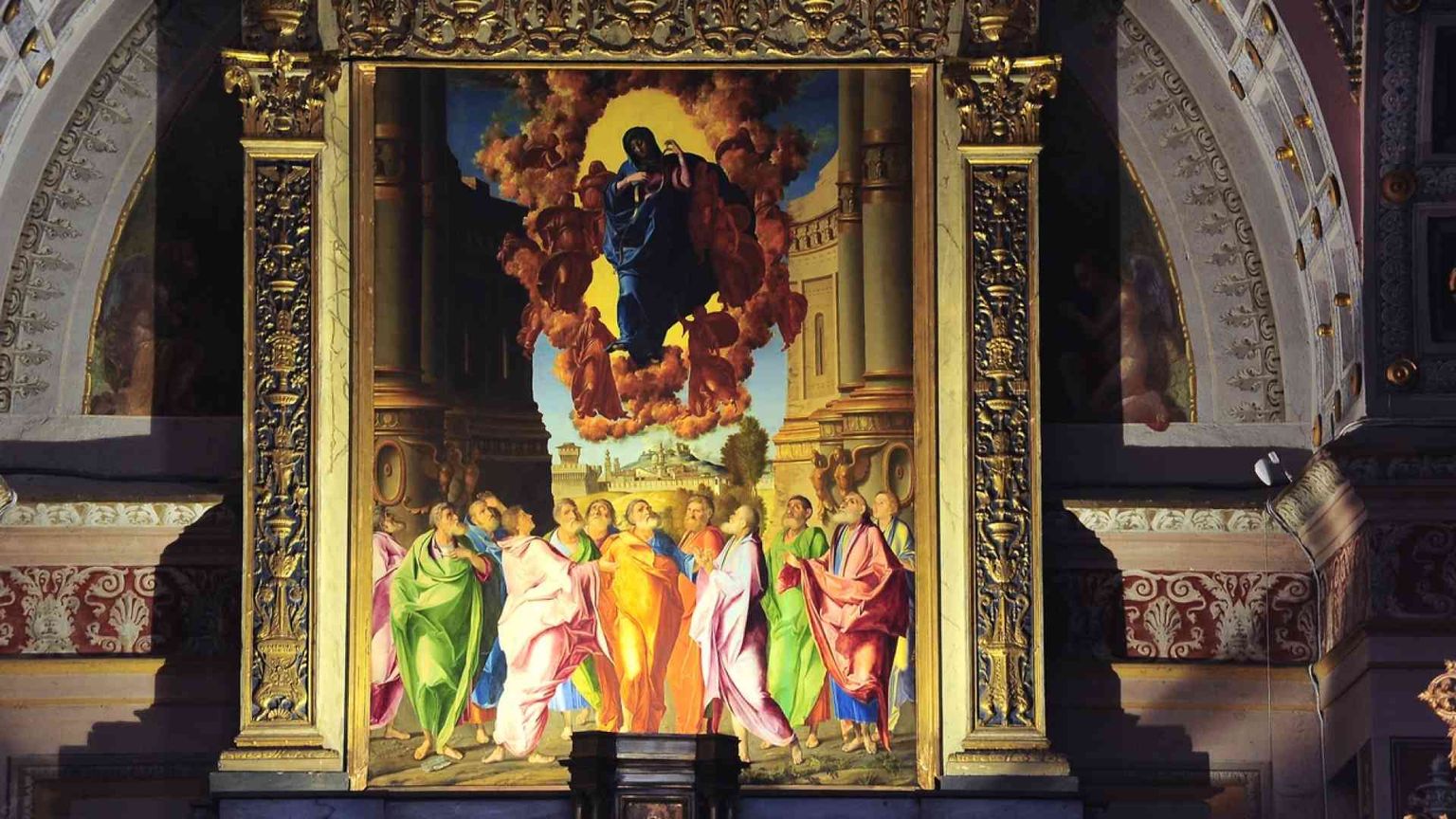 I Papi e Maria assunta: così ci conduce verso il cielo