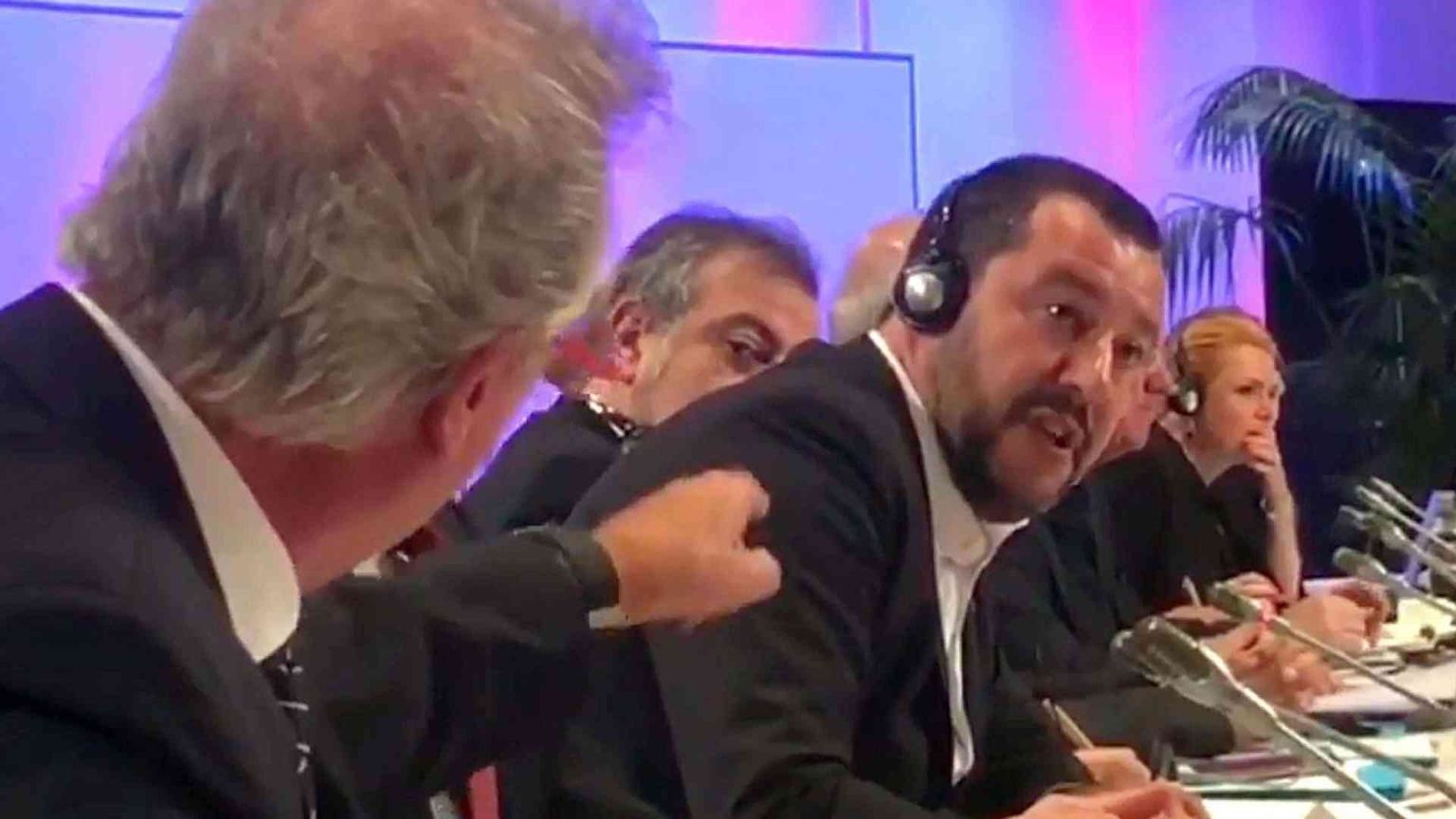 Migranti e flussi Ue, è braccio di ferro. Salvini contro tutti