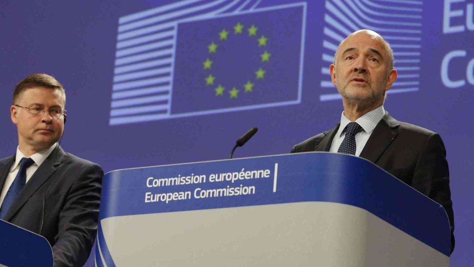 Ue boccia il testo: «Italia contro regole». Tre settimane per le correzioni