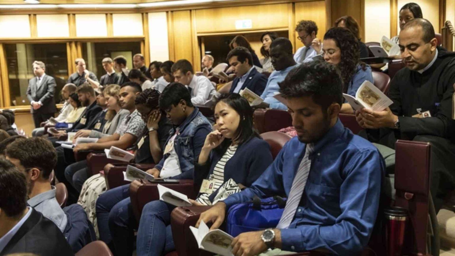 I giovani e l'impegno nel mondo: ecco il testo finale del Sinodo