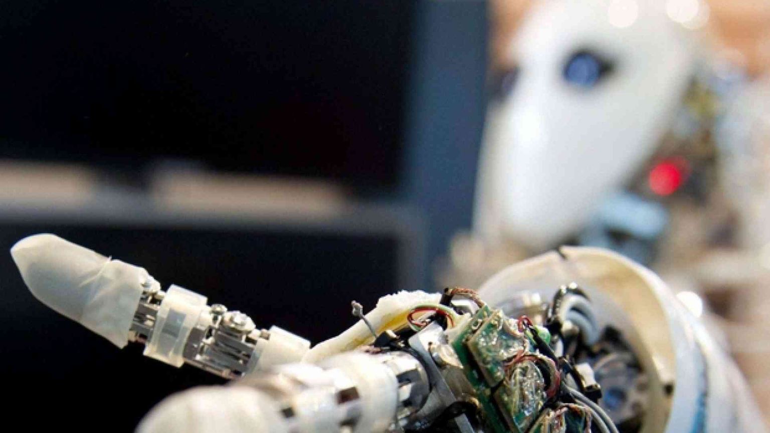 Tecnologie al lavoro la prima sfida è etica