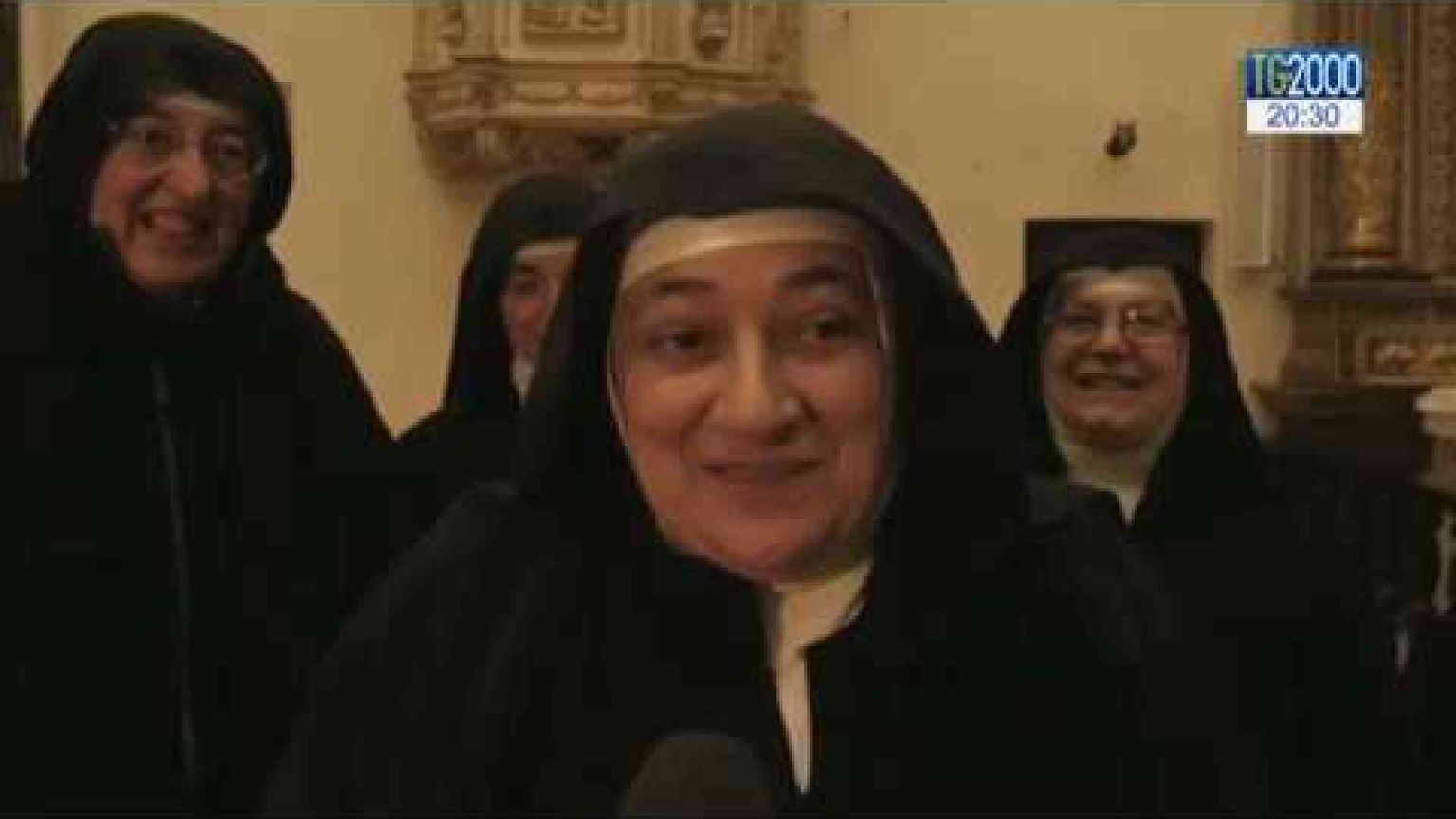 Francesco visita a sorpresa le suore di clausura di Spello