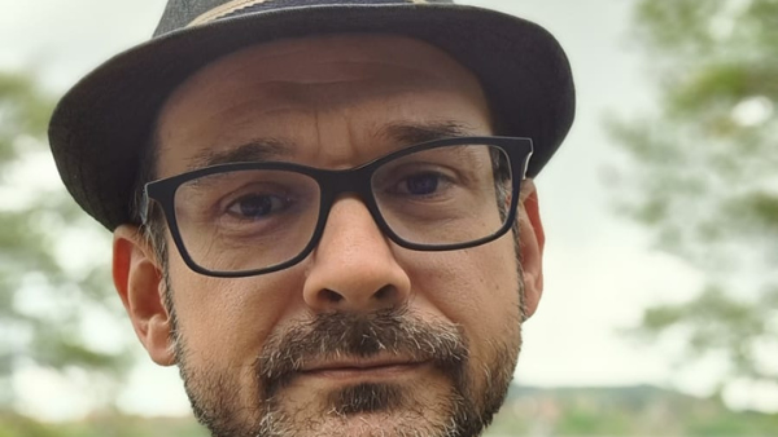 Aiutare i giovani? SÌ. Ma soprattutto amarli