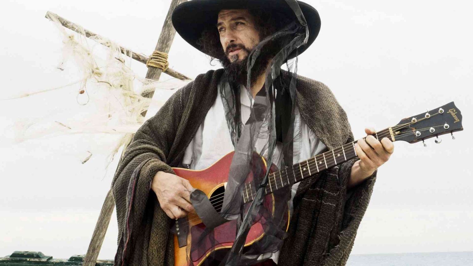 Vinicio Capossela: «VIviamo tempi di una nuova peste: una malattia morale»