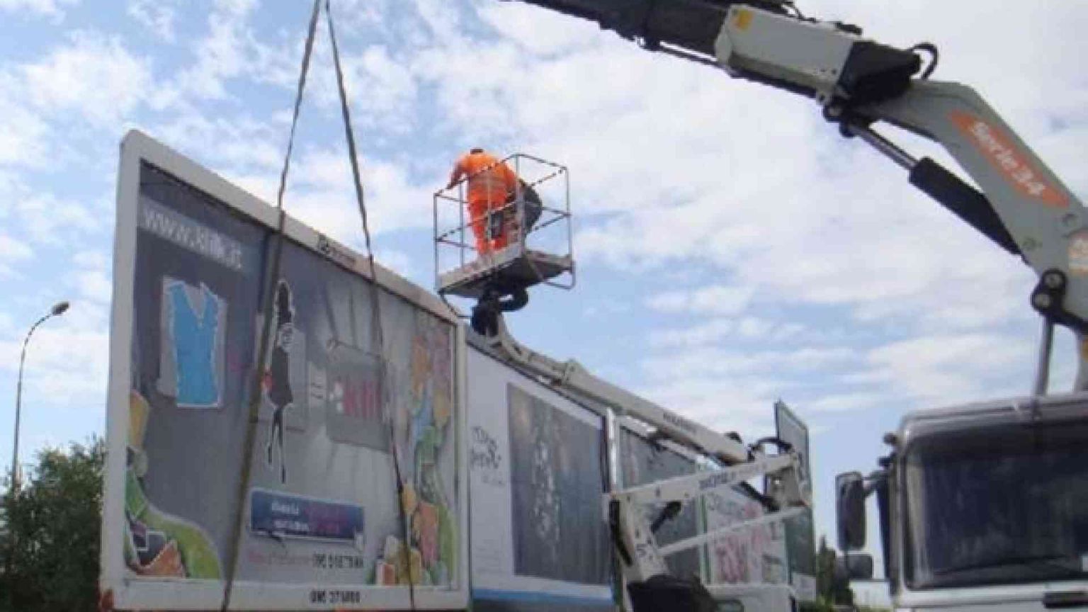 La comunicazione autolesionista dell’intolleranza anti-famiglia