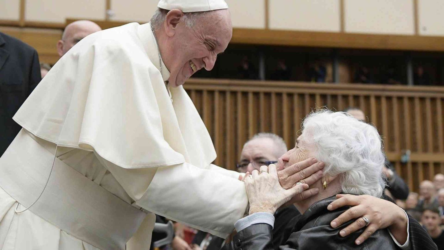 Cari nonni, le parole di papa Francesco per voi