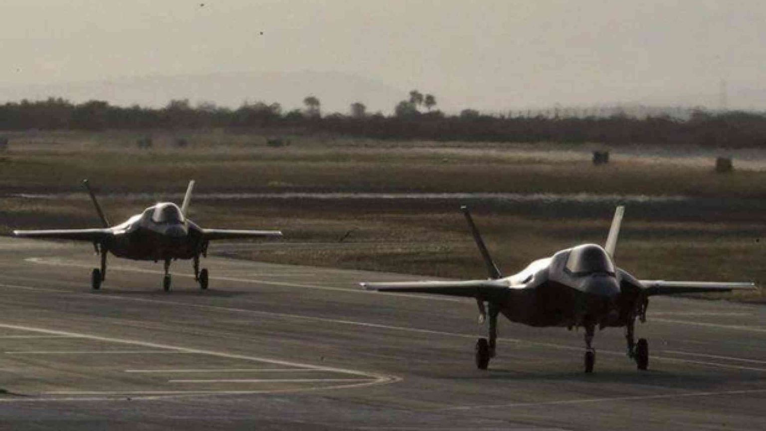 «Conte dica no alla spesa di altri 10 miliardi per gli F35»