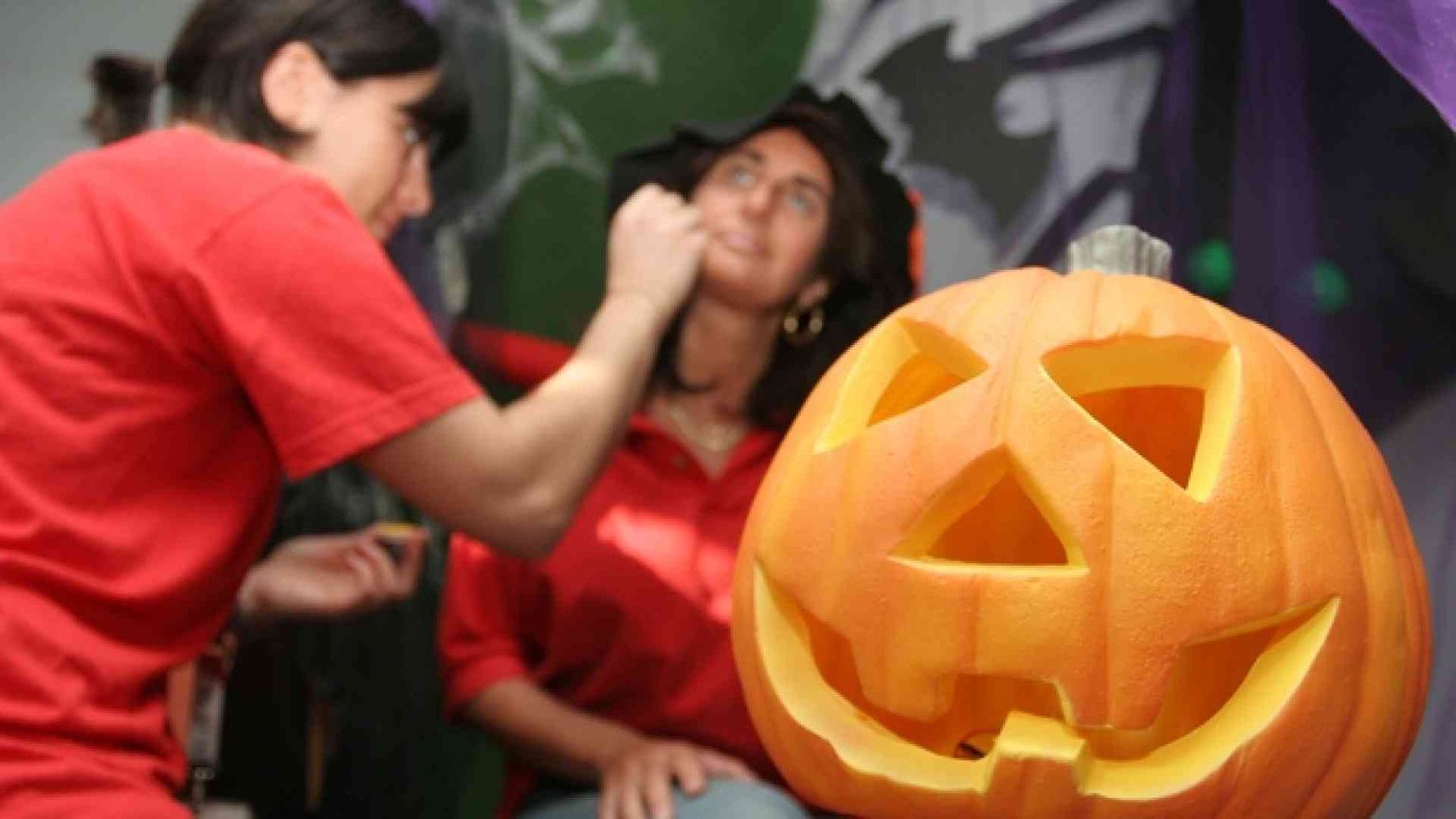 Ognissanti, Halloween e la festa della terra "Capo del tempo"