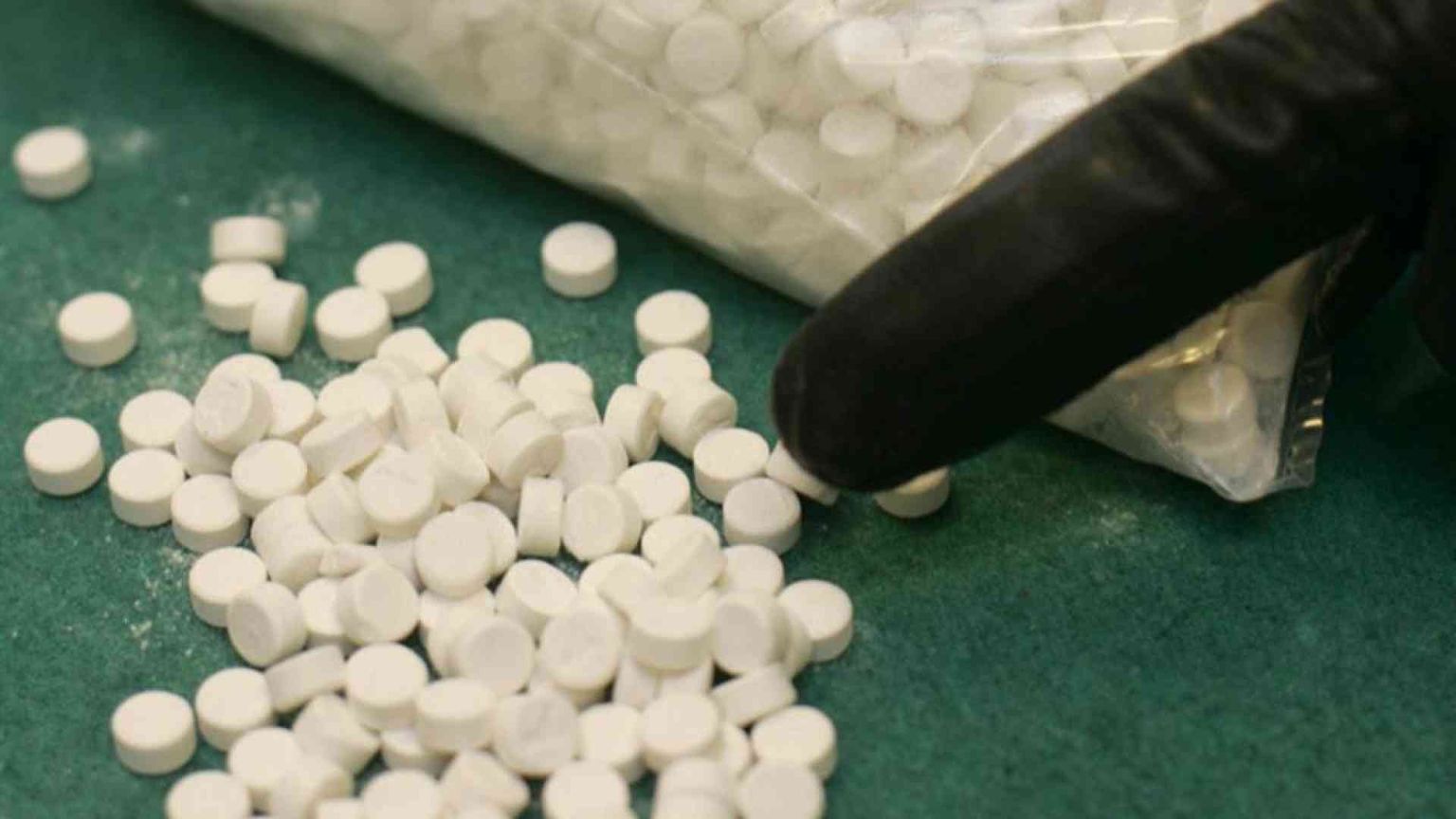 Overdose e suicidi. La nuova droga che fa tremare l'Europa