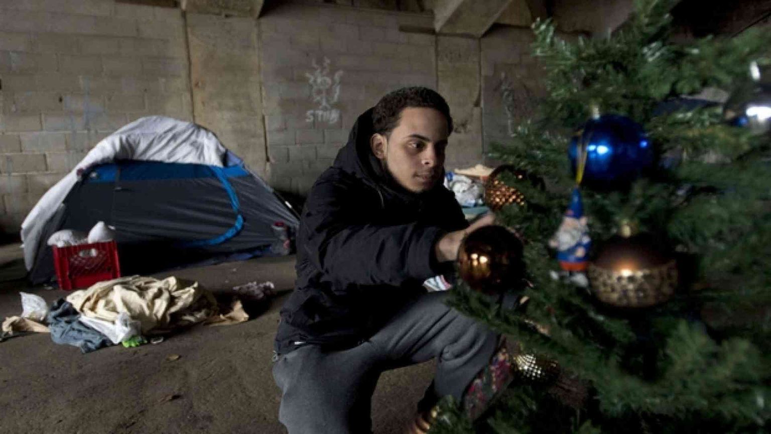 Meno figli e una vita più breve. La fragilità degli americani