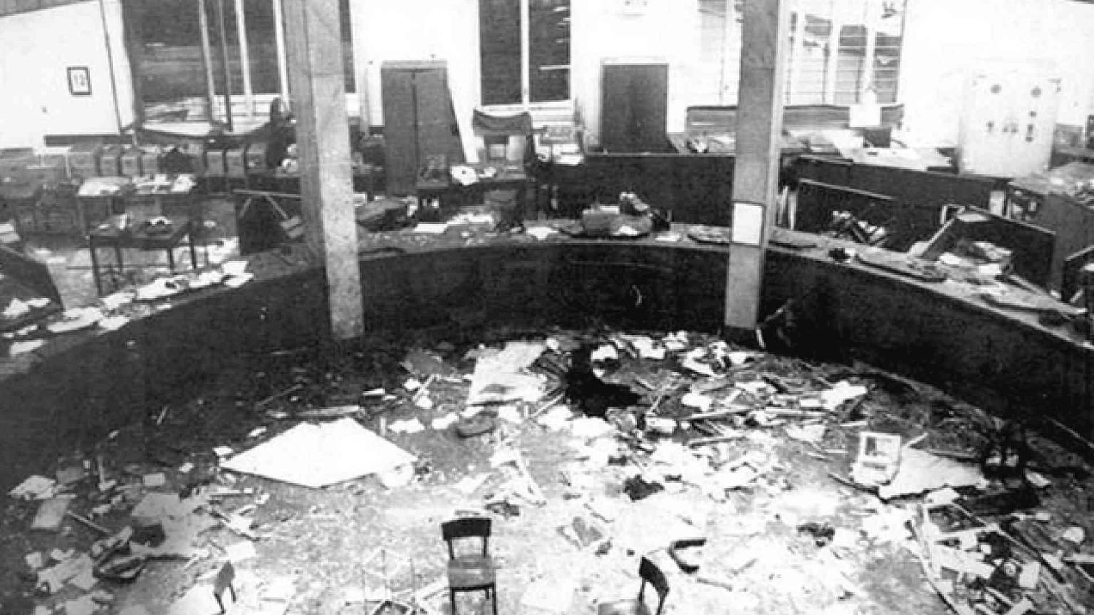 Ore 16.37, Milano si ferma per ricordare Piazza Fontana