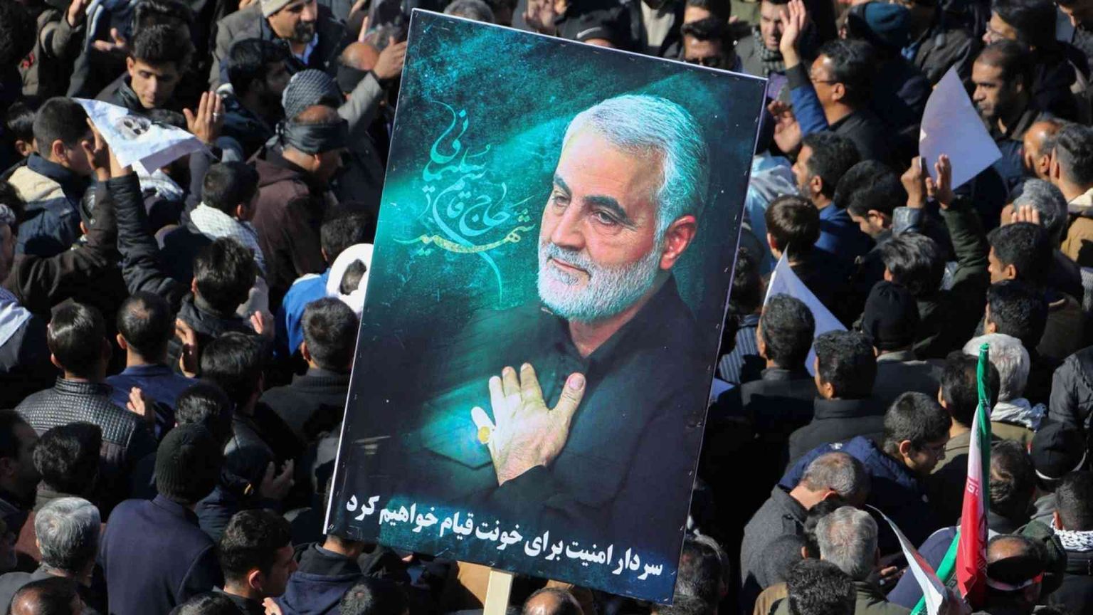 Gli ayatollah, la salma di Soleimani e tanta propaganda