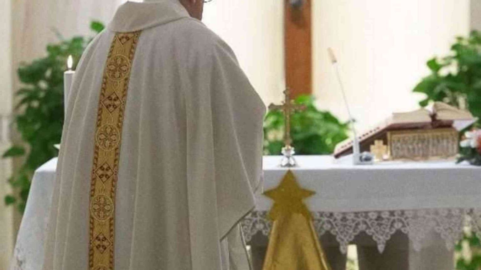 Il Papa: è bugiardo chi dice di amare Dio e non ama il fratello