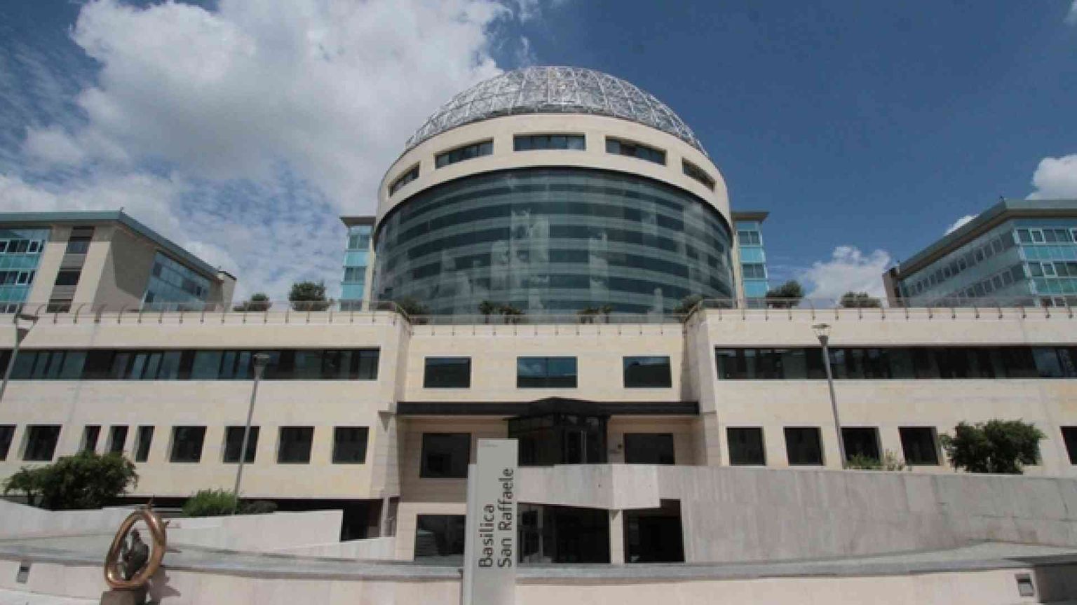 Il Gruppo San Donato negli Emirati: offerta dei Rotelli per il colosso Nmc