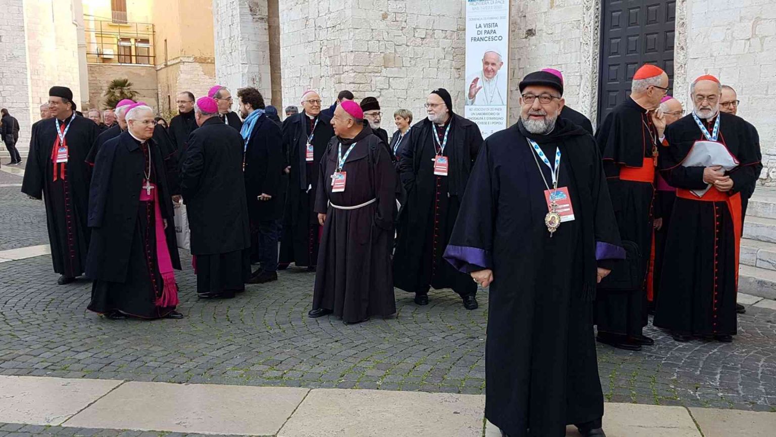 I vescovi del Mediterraneo: interi popoli sfruttati per l'interesse di pochi