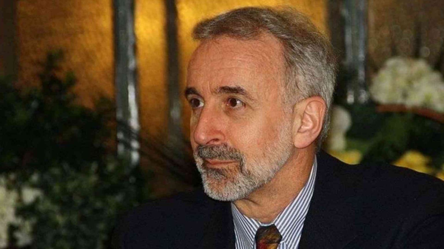 Lo psichiatra: fluidità di genere negativa. Spinge a trascurare il disagio