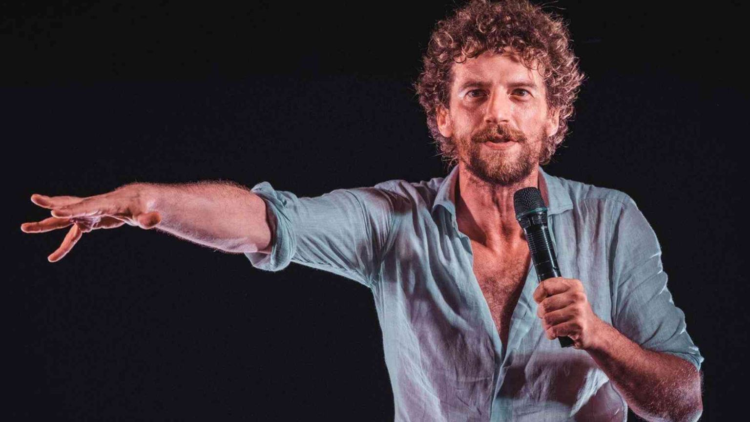 Lastrico: «I miei maestri? Dante e Don Matteo in tv»