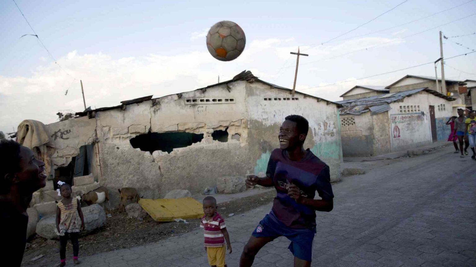 Haiti, il calcio che difende dagli orrori della dittatura