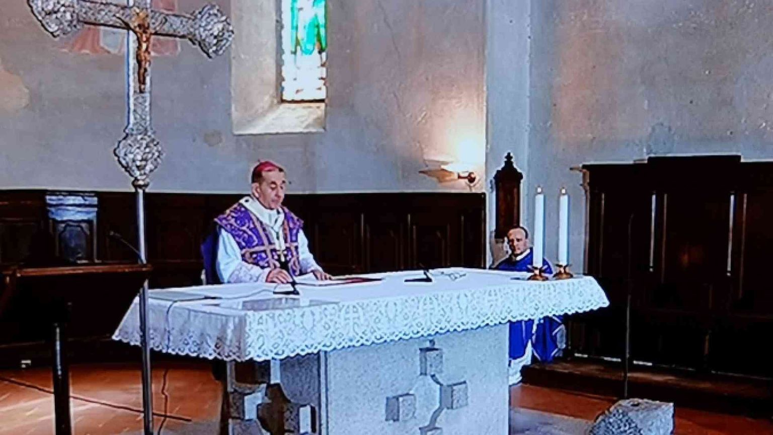 Gli orari delle Messe dei vescovi in diretta tv, web e radio domenica 15