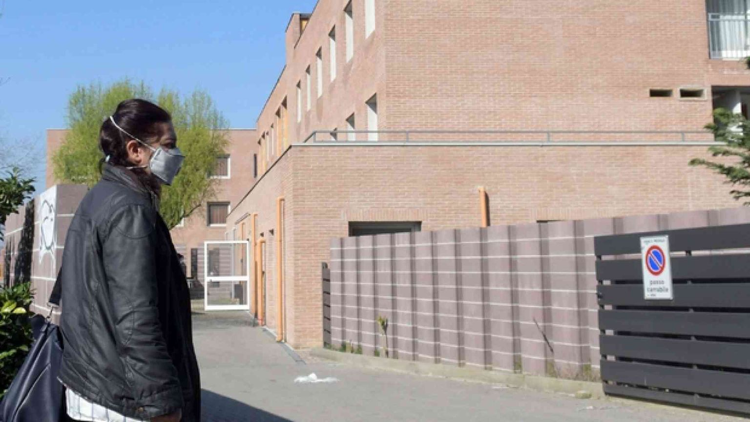 Dramma nelle case di riposo: decine di vittime nelle strutture per anziani