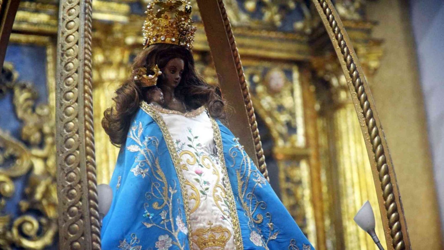 Sassari invoca la Madonna delle Grazie che la salvò dalle bombe