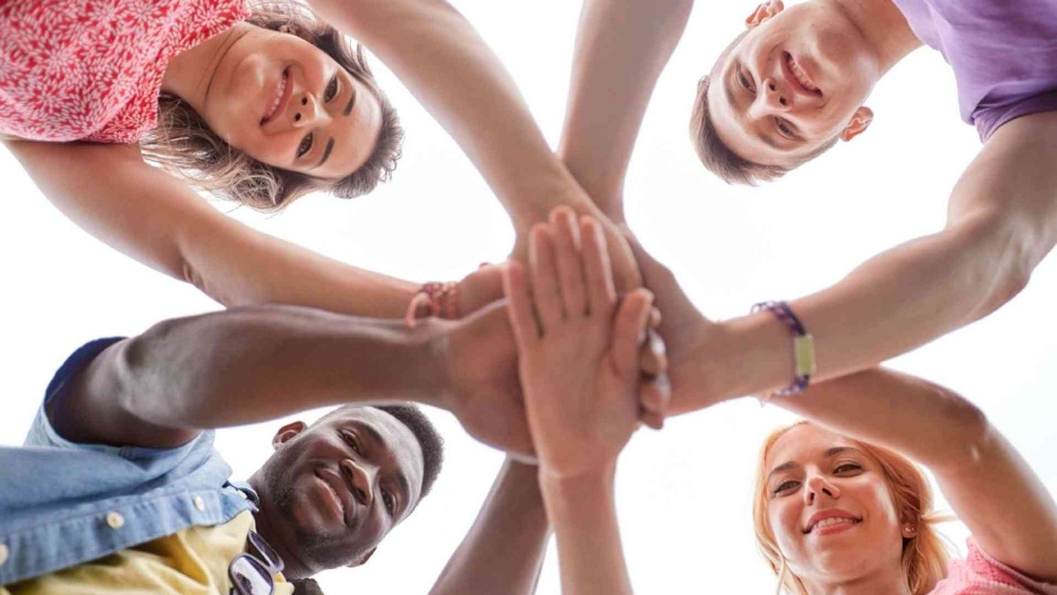 Se gli amici fanno le ali della storia